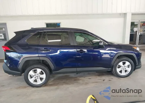 2021 Toyota Rav4 Xle from USA, damaged, VIN 2T3W1RFV4MW153450